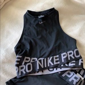 Nike Pro Dri fit crop top and short!